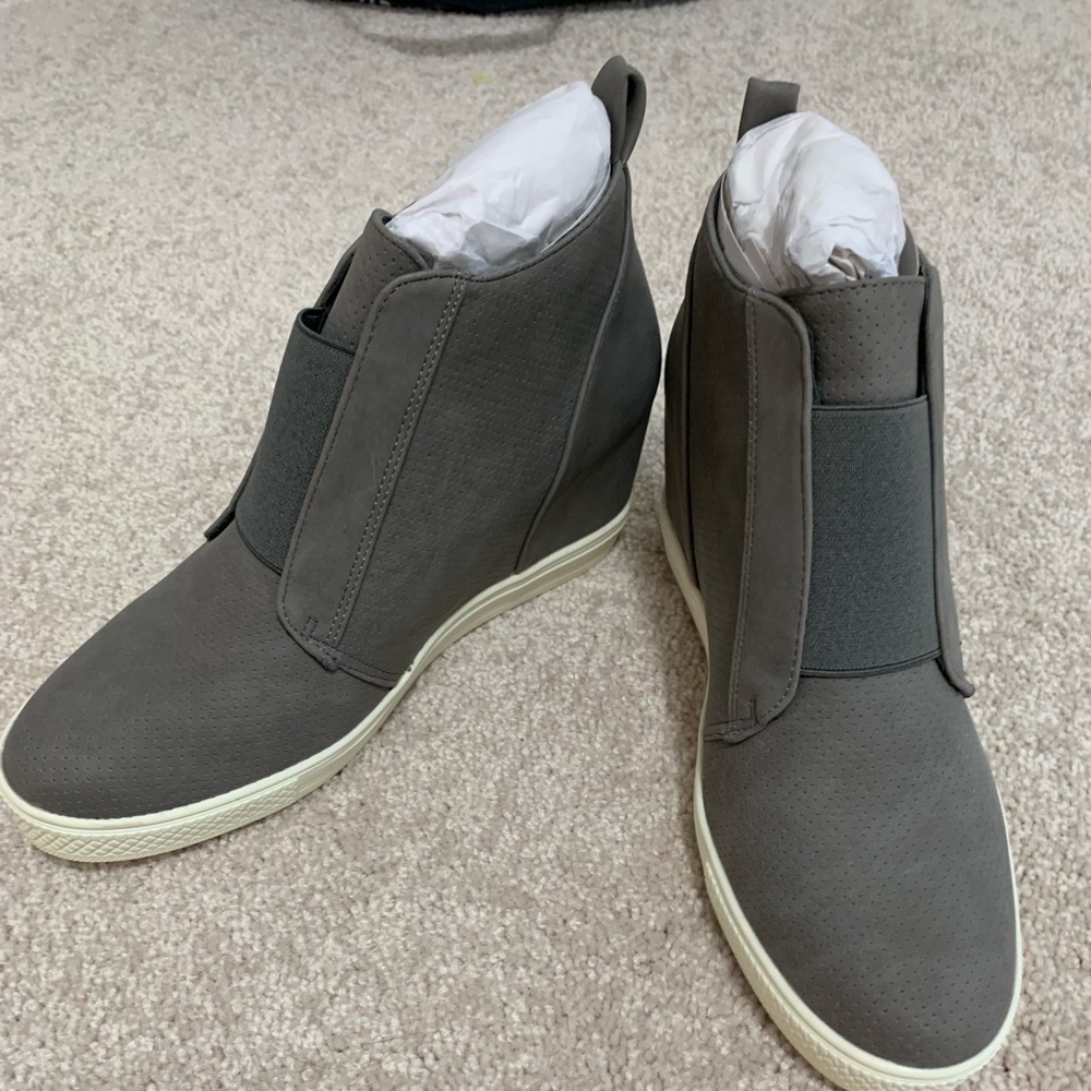 Wedge Sneakers